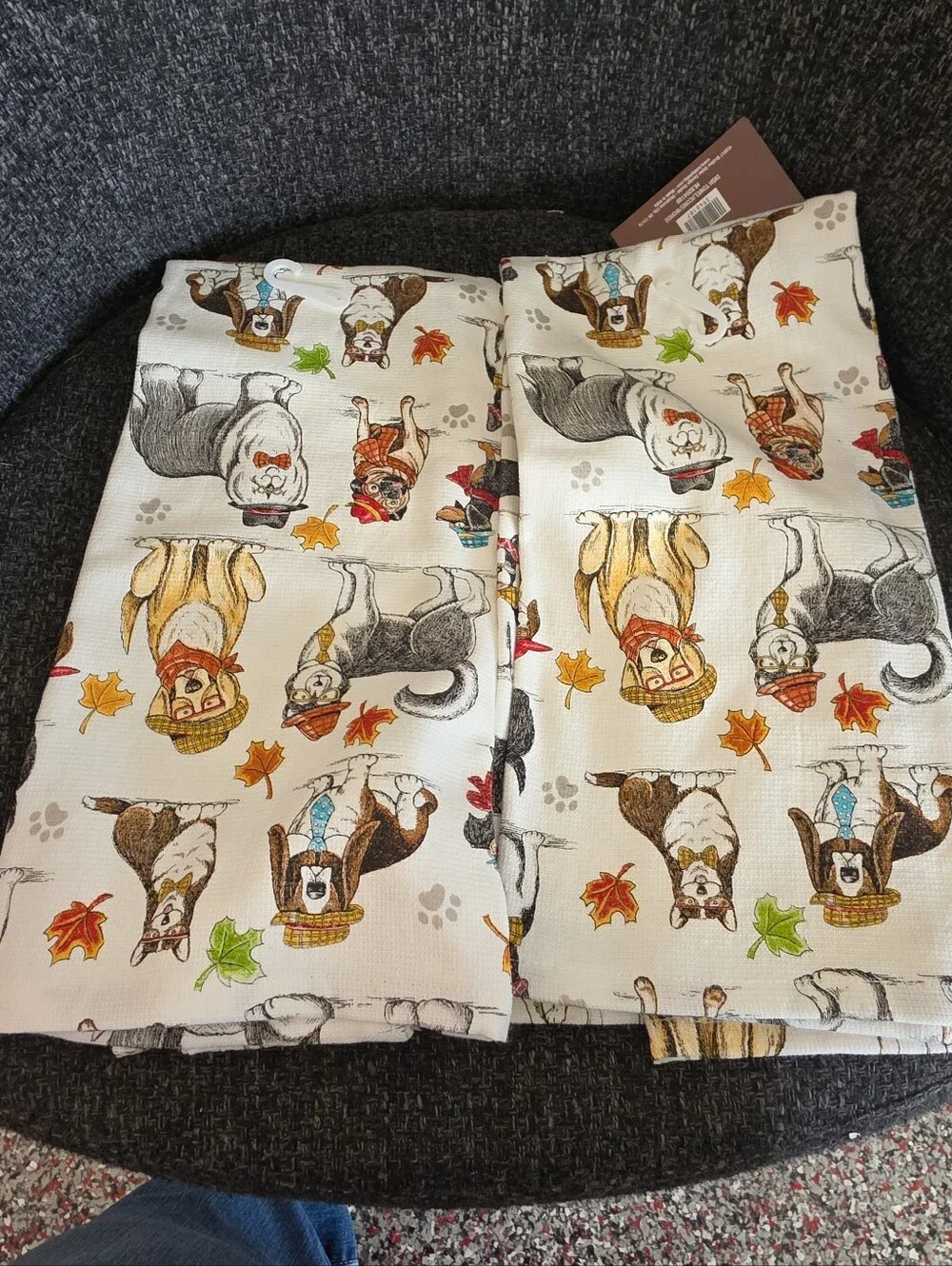NWT Set Of 2 Dapper Dogs Fall Kitchen Towels 16